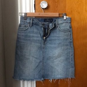 Lucky brand denim skirt